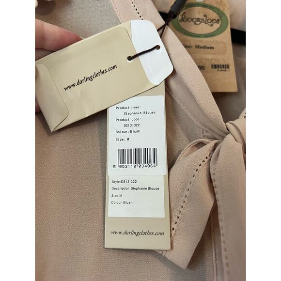 NWT Darling Women's Stephanie Chiffon Crochet Button Down Blouse Blush Size M - Picture 9 of 11